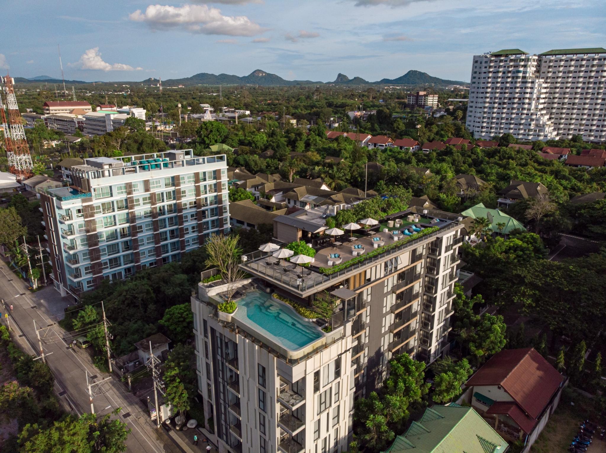 Cross Vibe Pattaya Seaphere Na Chom Thian Bagian luar foto